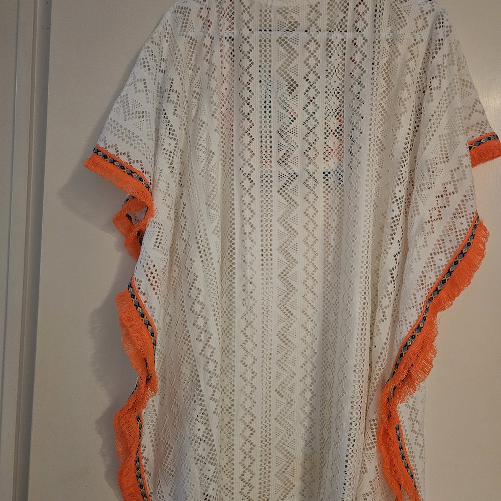 Do Everything in Love White Lace Top - Picture 5 of 6